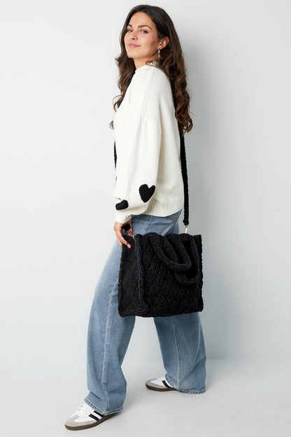 Black Coco tote bag styled with an everyday outfit from Sorea Fashion.